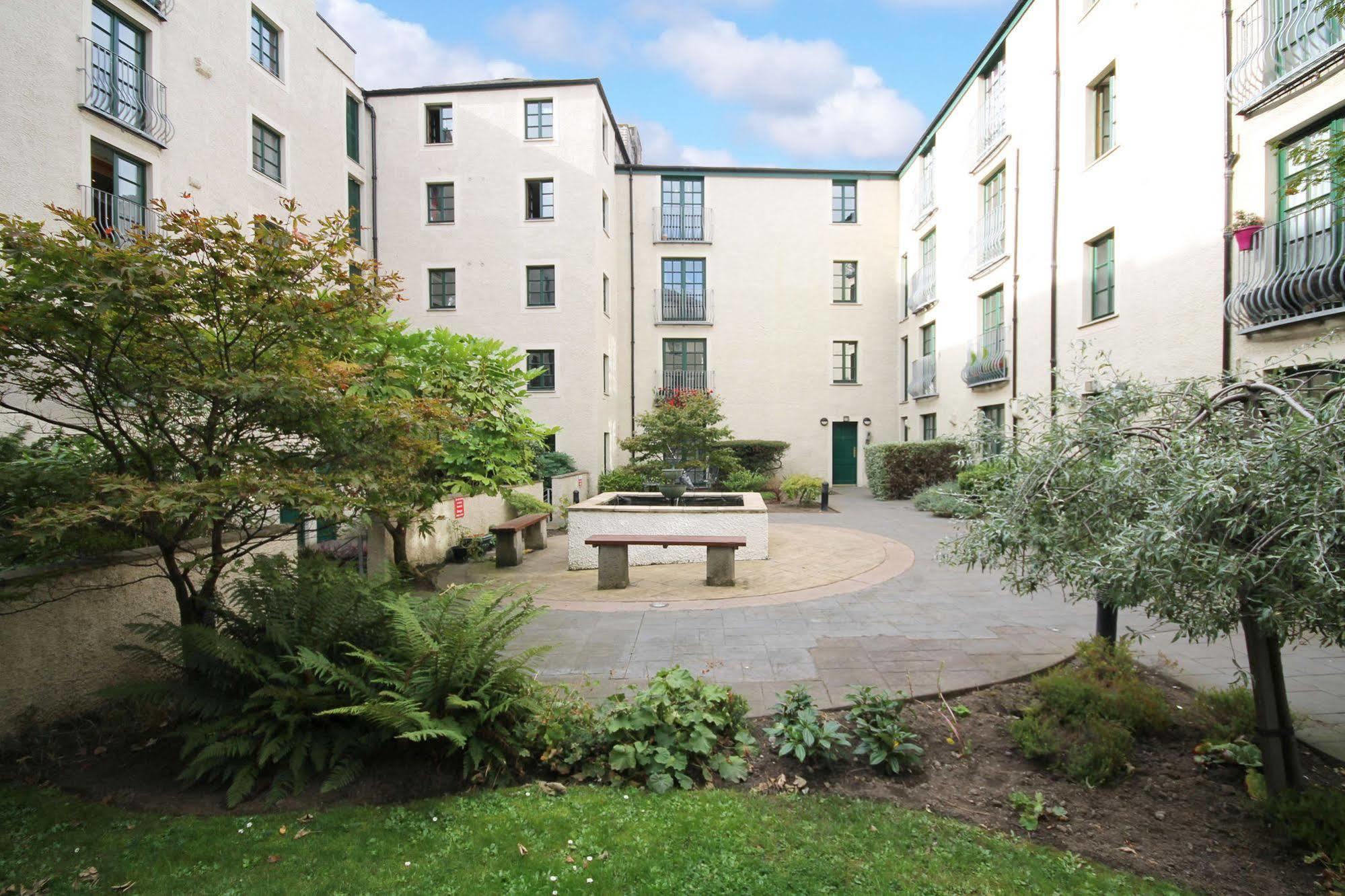 Edinburgh City Center Coady Apartment Sleeps 5 Free Car Park Space 외부 사진