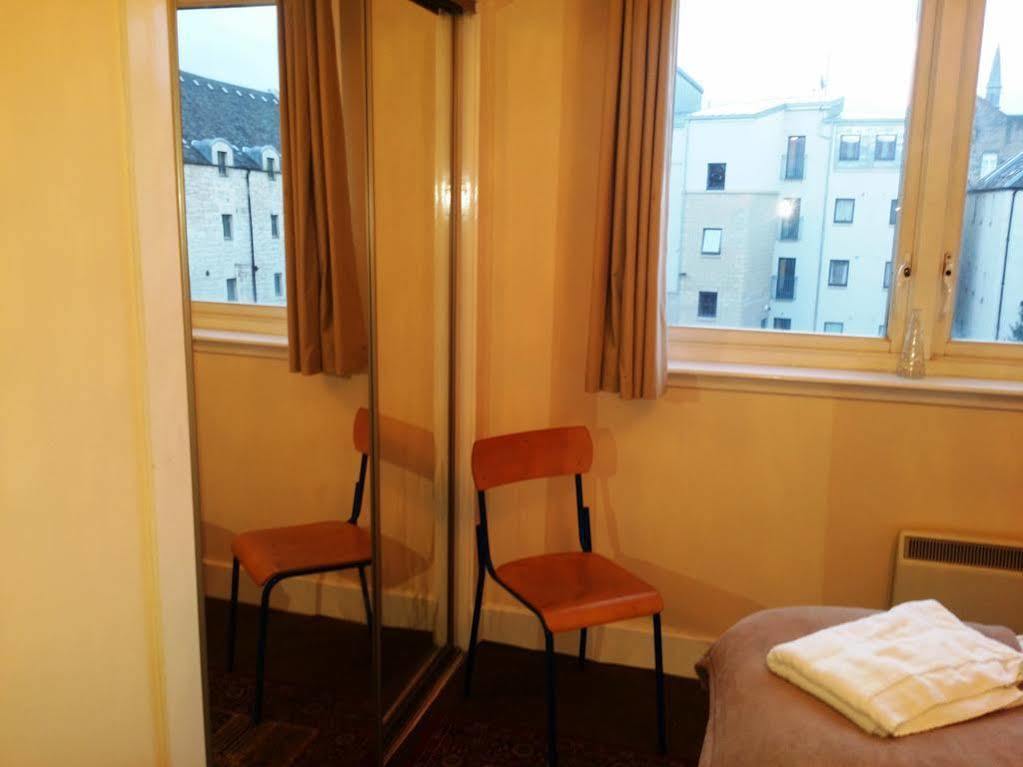 Edinburgh City Center Coady Apartment Sleeps 5 Free Car Park Space 외부 사진